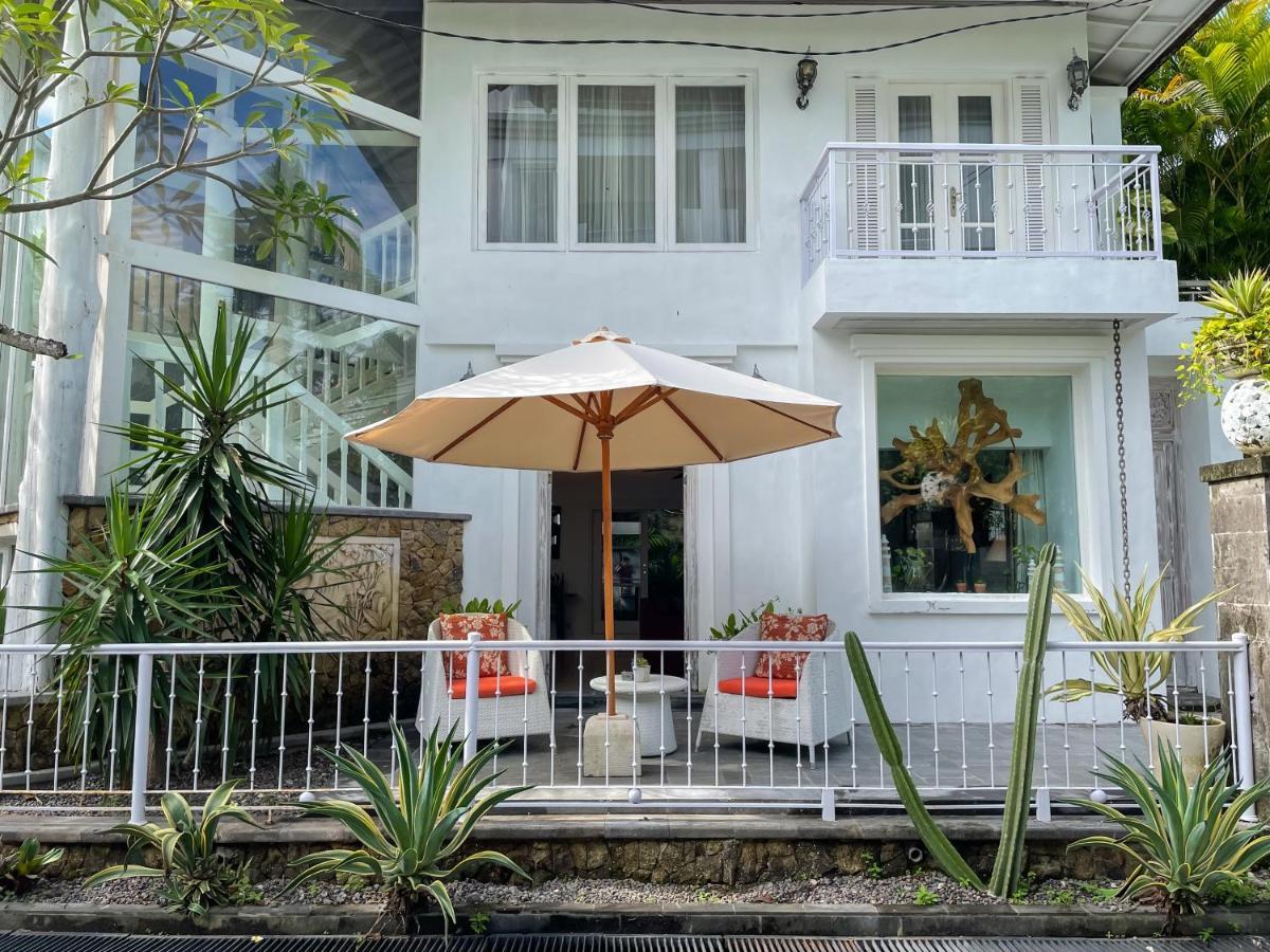 Beach House Canggu - 150M Berawa Beach Exterior foto